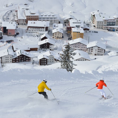 Skiën naar het dal van Lech